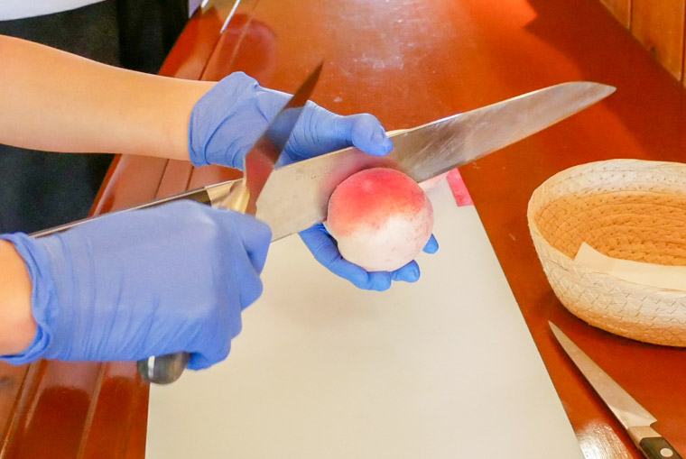桃の切り方レクチャー