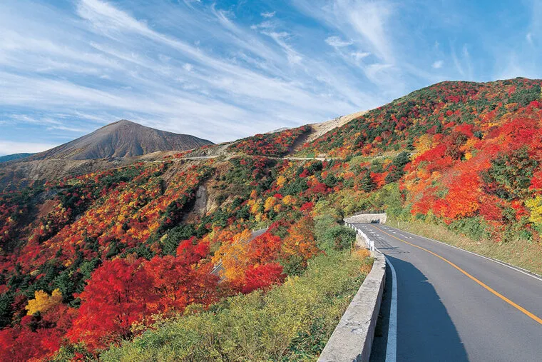 紅葉の磐梯吾妻スカイライン