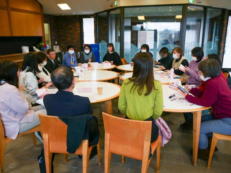 農業富女子座談会